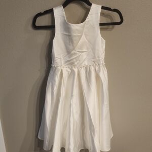 Elegant White Flower Girl Dress